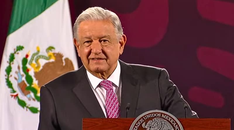 El presidente instó a los partidos opositores a esclarecer los fondos recibidos durante las elecciones y mencionó específicamente a Claudio X. González.