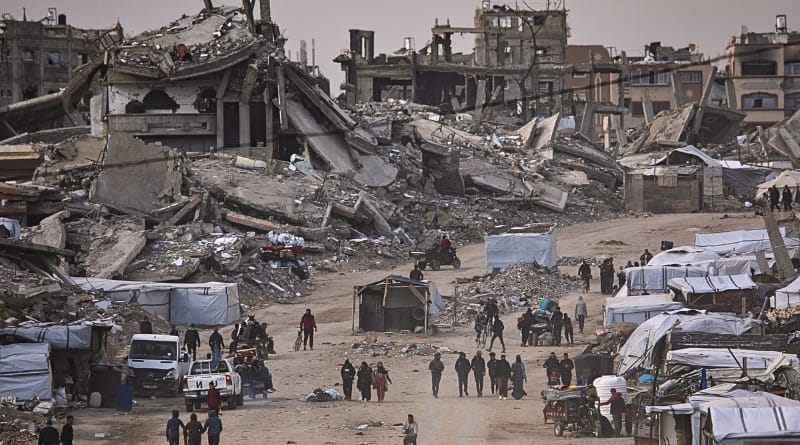 El gobierno de Netanyahu lanza una operación militar a gran escala en Gaza para debilitar a Hamás, mientras la mayoría de los israelíes aboga por un alto el fuego y la liberación de rehenes.