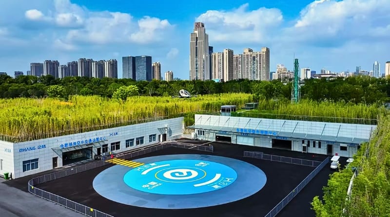 EHang y Hefei Hey Airlines inauguran la era de los aerotaxis autónomos, consolidando a China como líder en movilidad aérea urbana de baja altitud.