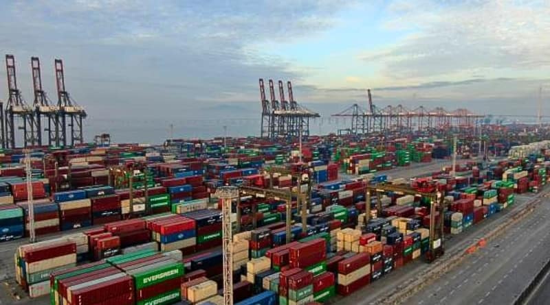 Washington busca recuperar influencia en rutas marítimas estratégicas y reducir dependencia de puertos extranjeros ante riesgo de conflicto.